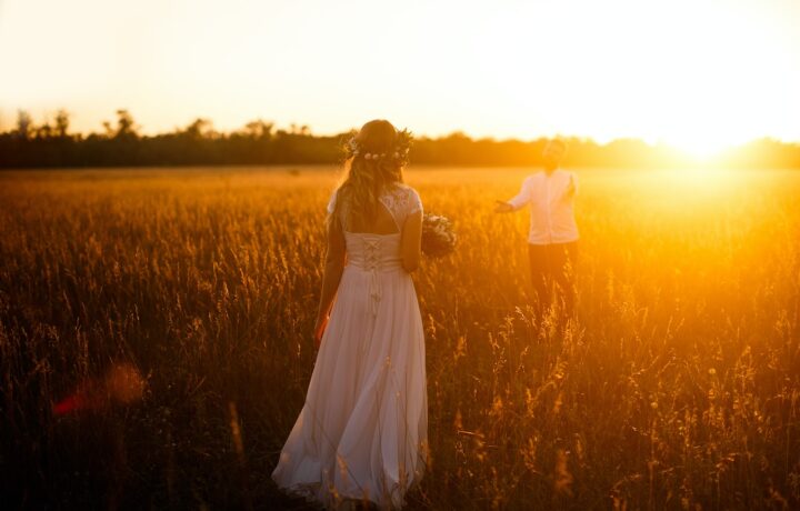 Angesagte Brautmoden – das Boho Hochzeitskleid